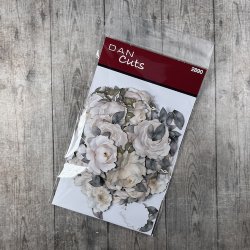 Die cuts - udstansede sm� hvide roser i karton (Dan cuts 2890)