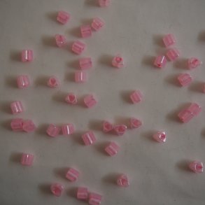 Kube og Triangel Perler