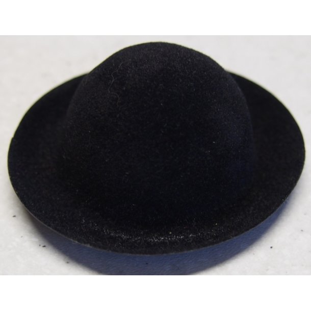 Bowlerhat, sort filt m/oval skygge, hul 75mm, skygge 105x115mm, hjde 40mm