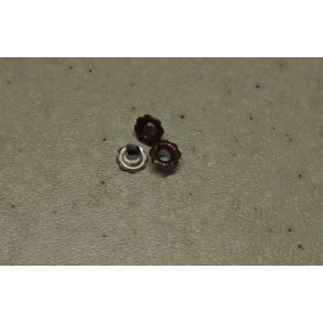 Eyelet, blomst med hul, 5mm, 50 stk, brun